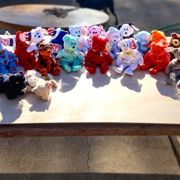 120 Beanie Babies ALL NEW with tags